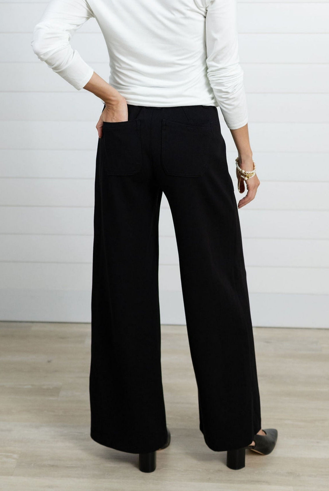 Back view Mac and Me Ponte Wide Leg Trouser on model