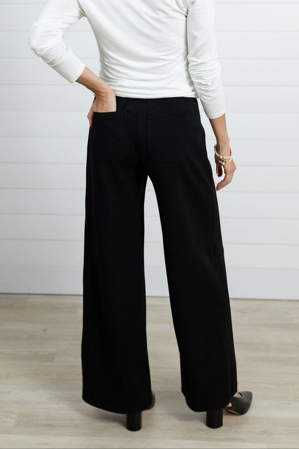 Back view Mac and Me Ponte Wide Leg Trouser on model