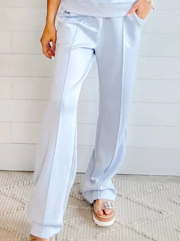 close up of the mac and me front seam detail pant in light blue