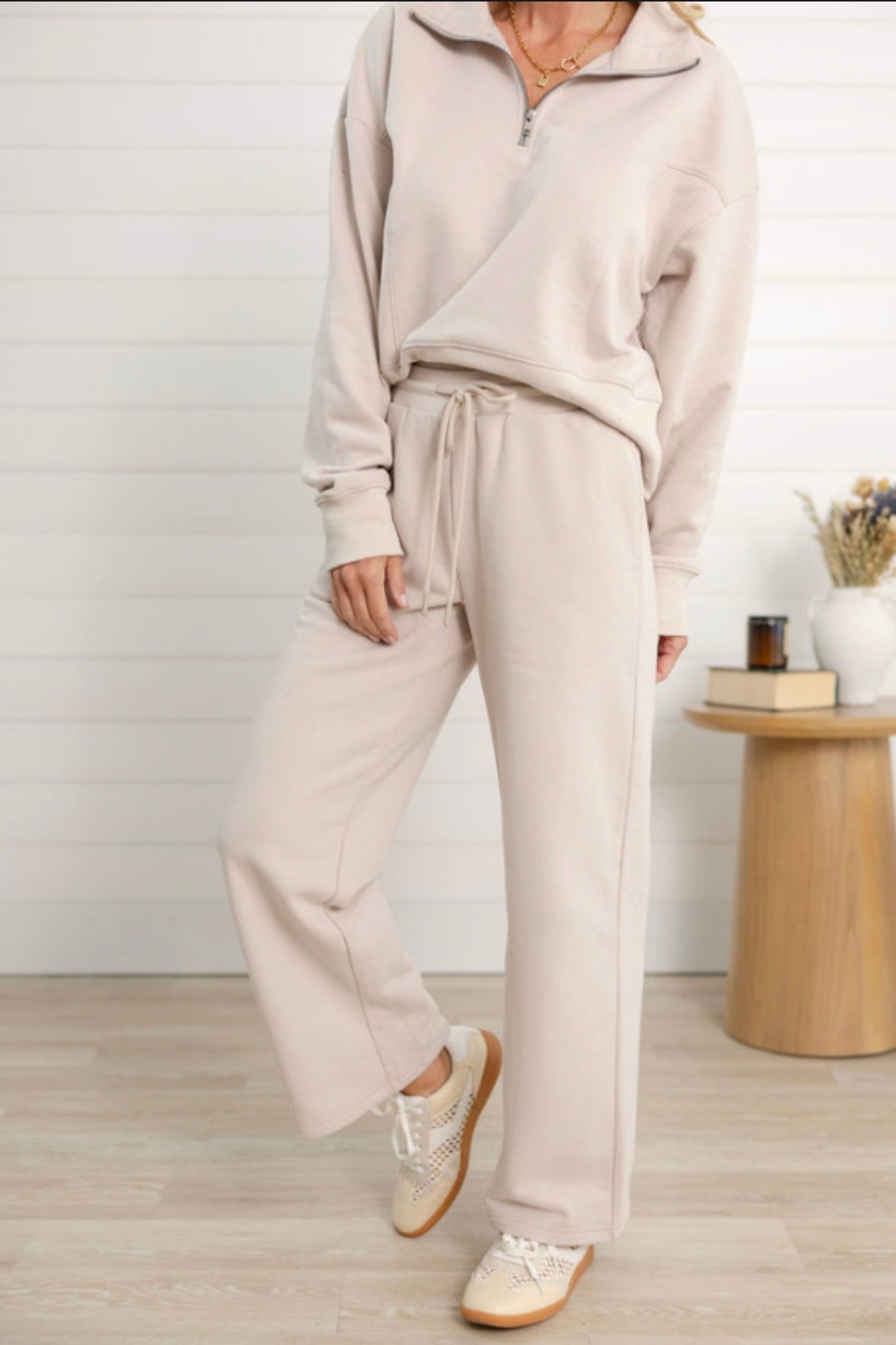 mac and me straight leg athleisure pants side view