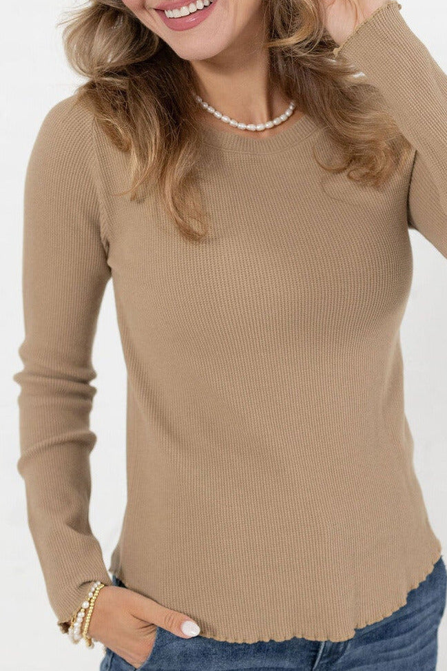close up look at the ribbed waffle top in tan